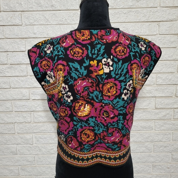 Romeo & Juliet Couture sz L boho colorful floral sweater - Picture 8 of 12